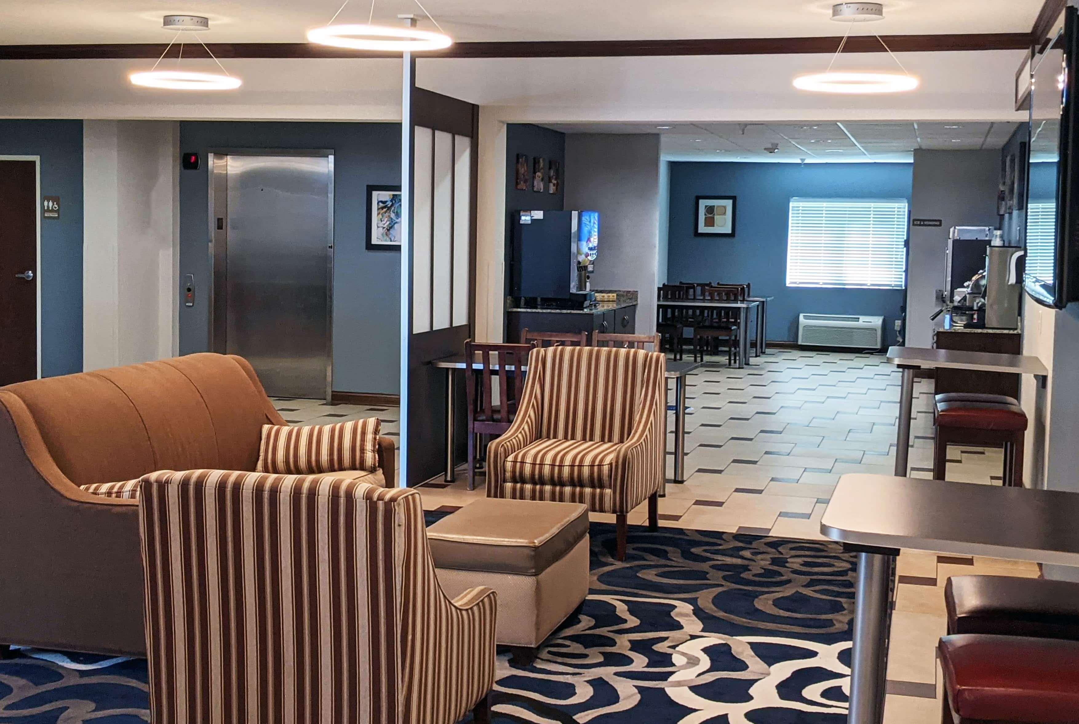 Microtel Inn & Suites By Wyndham Michigan City Exterior photo